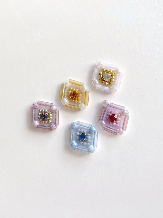 IE330_Bead Embroidered Earrings