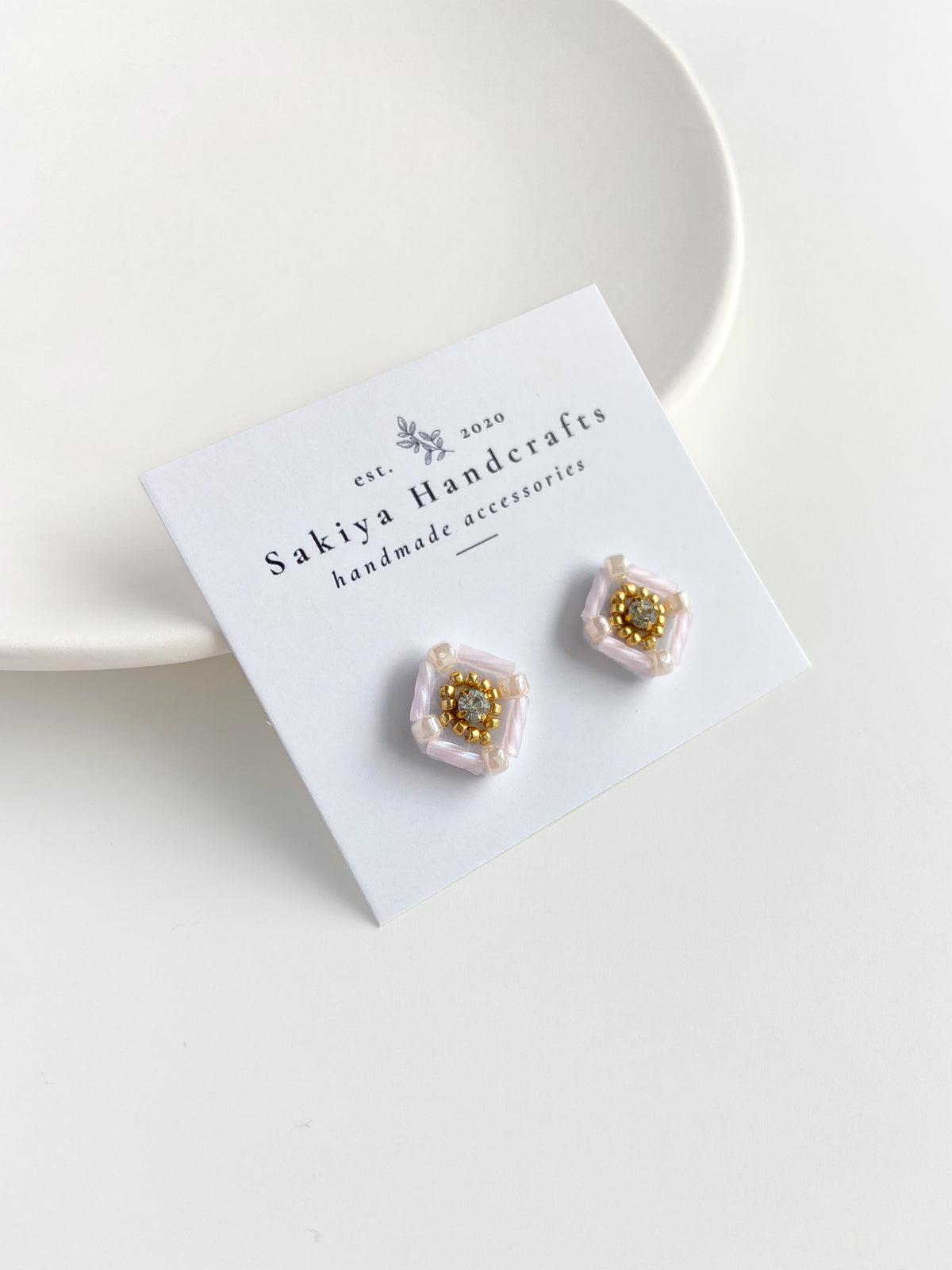 IE329_Bead Embroidered Earrings