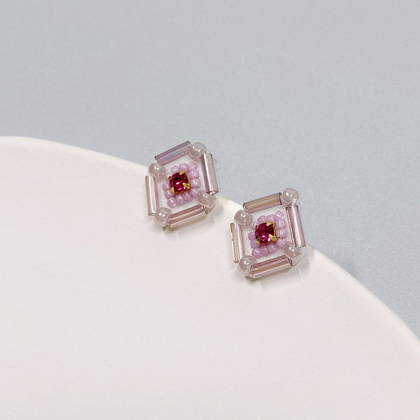 IE330_Bead Embroidered Earrings