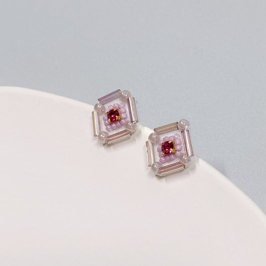 IE330_Bead Embroidered Earrings