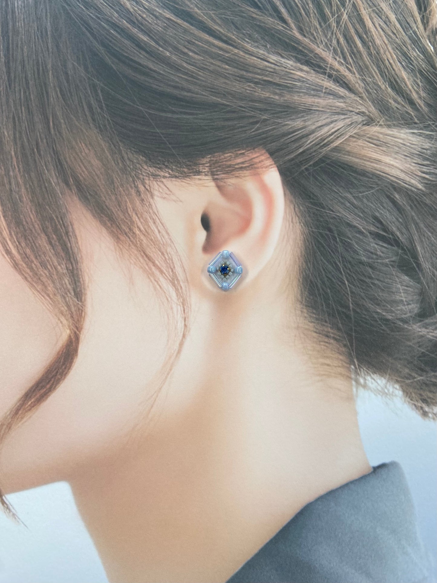 IE331_Bead Embroidered Earrings