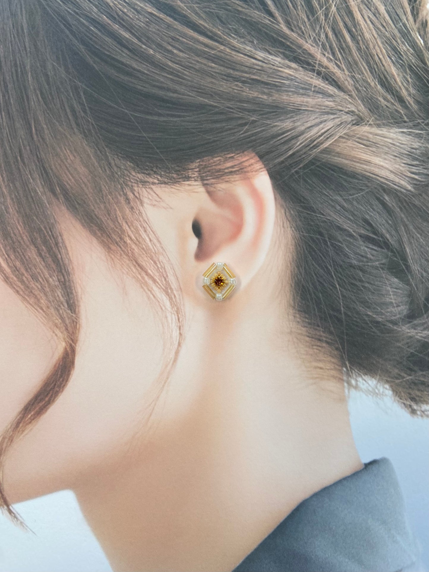 IE333_Bead Embroidered Earrings