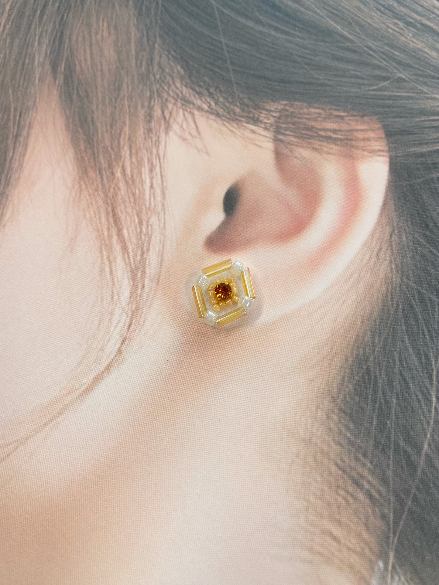 IE333_Bead Embroidered Earrings