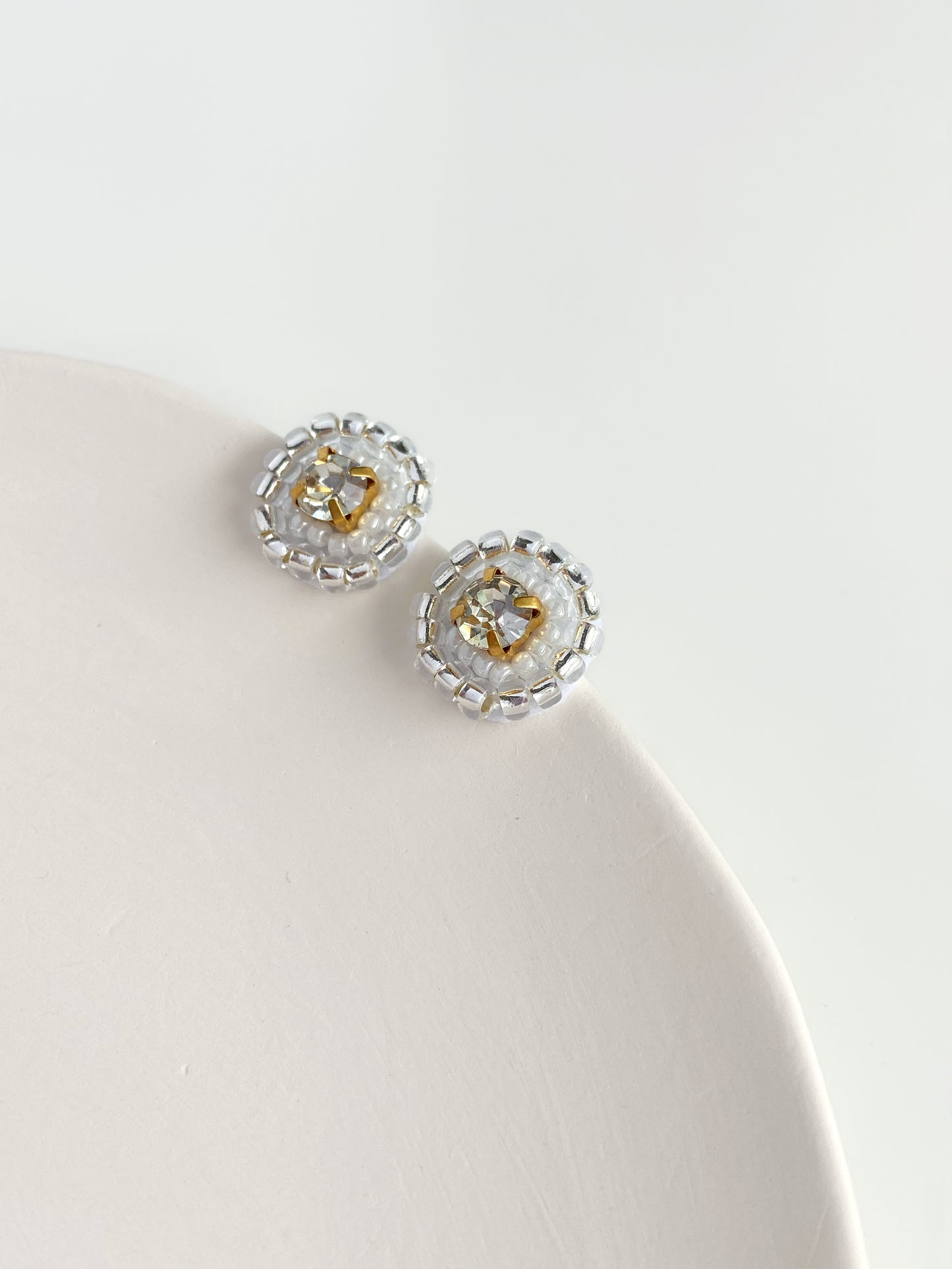 IE334_Bead Embroidered Earrings