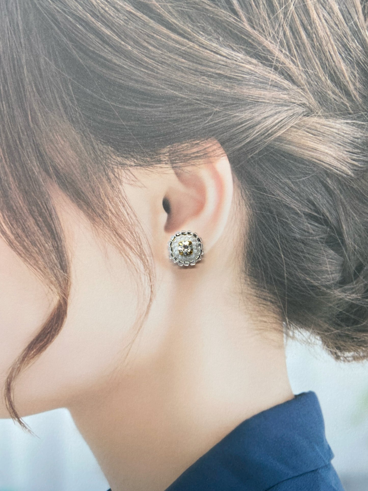 IE334_Bead Embroidered Earrings