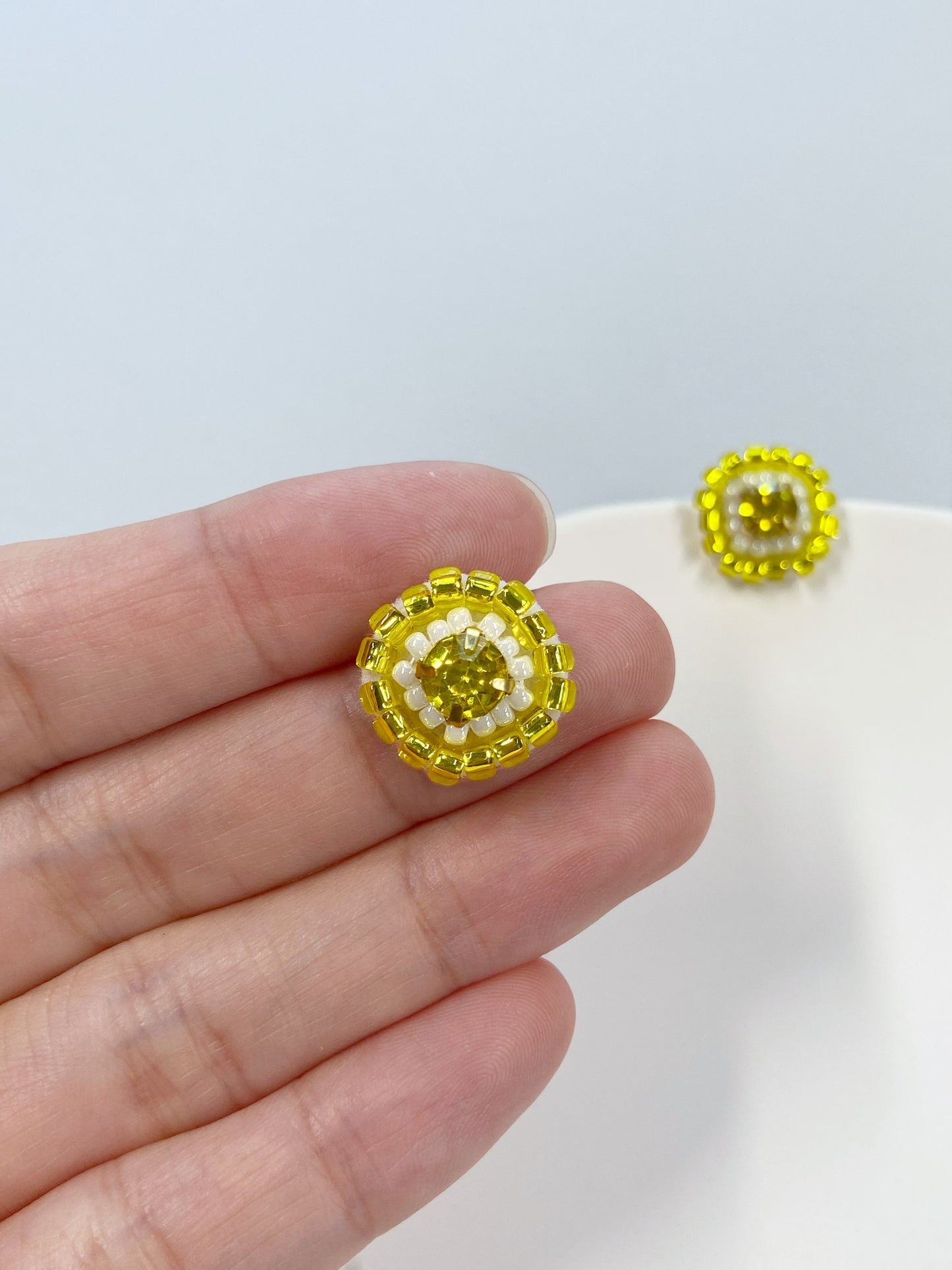 IE337_Bead Embroidered Earrings