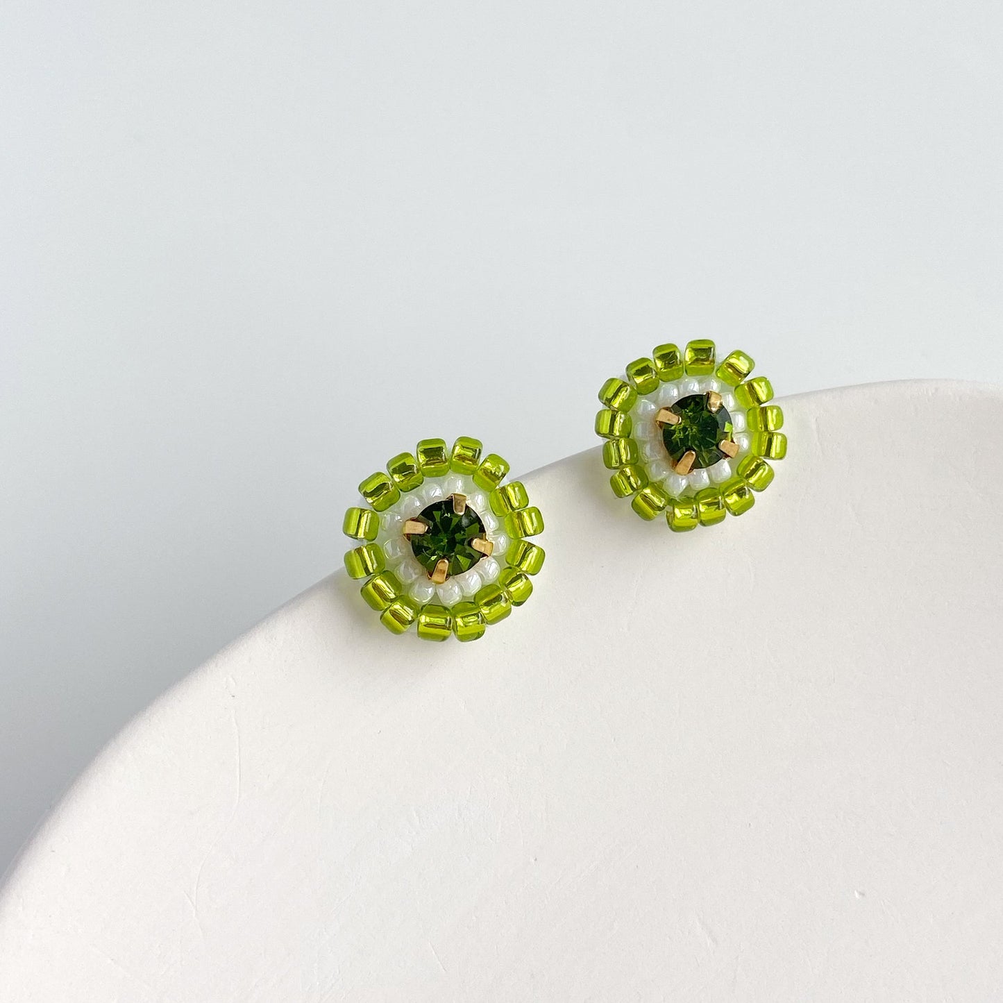 IE338_Bead Embroidered Earrings