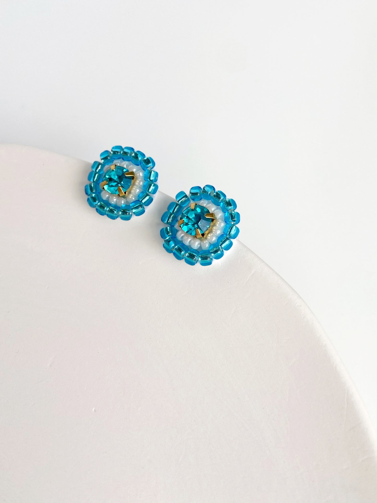 IE339_Bead Embroidered Earrings
