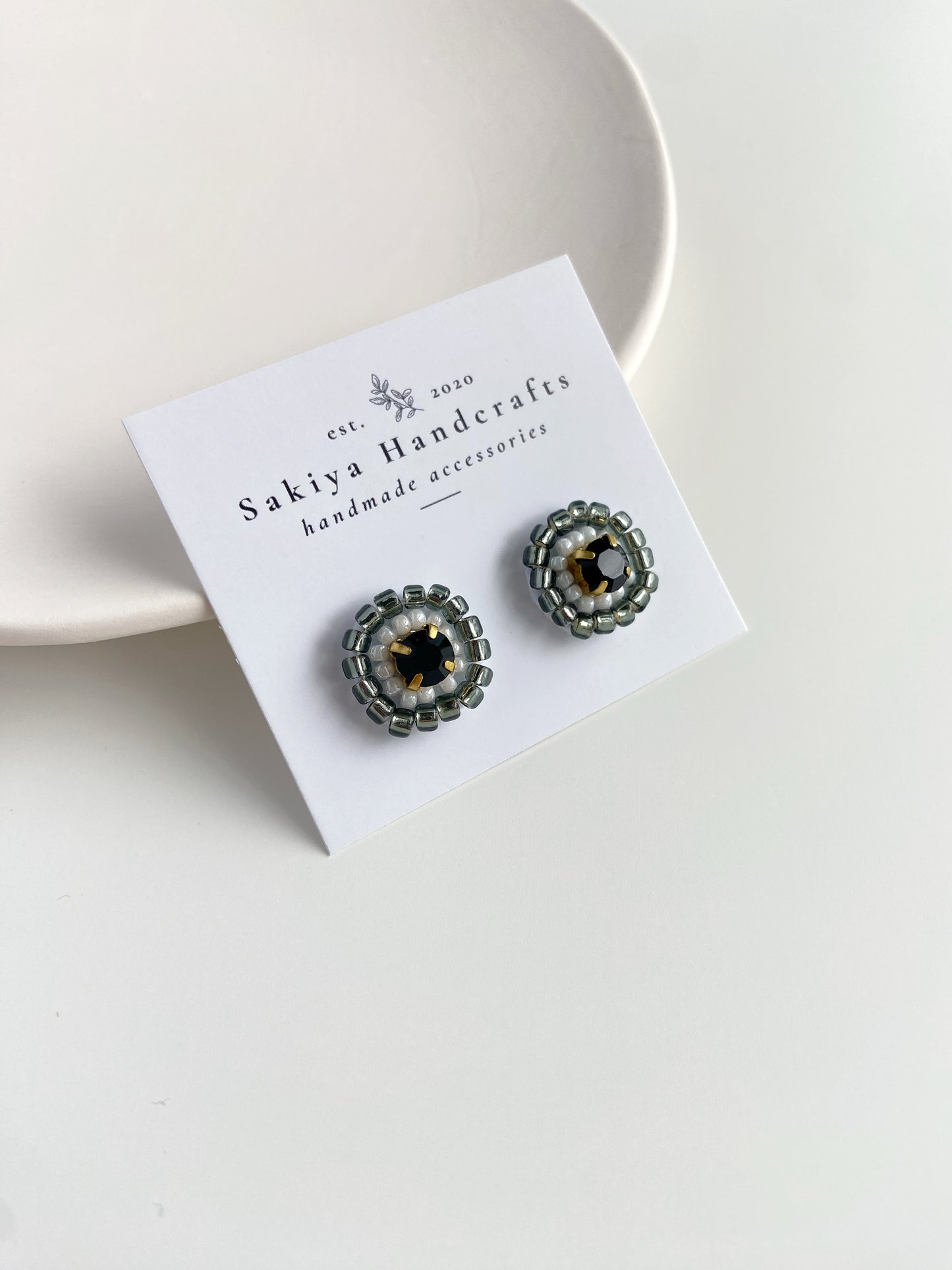 IE343_Bead Embroidered Earrings