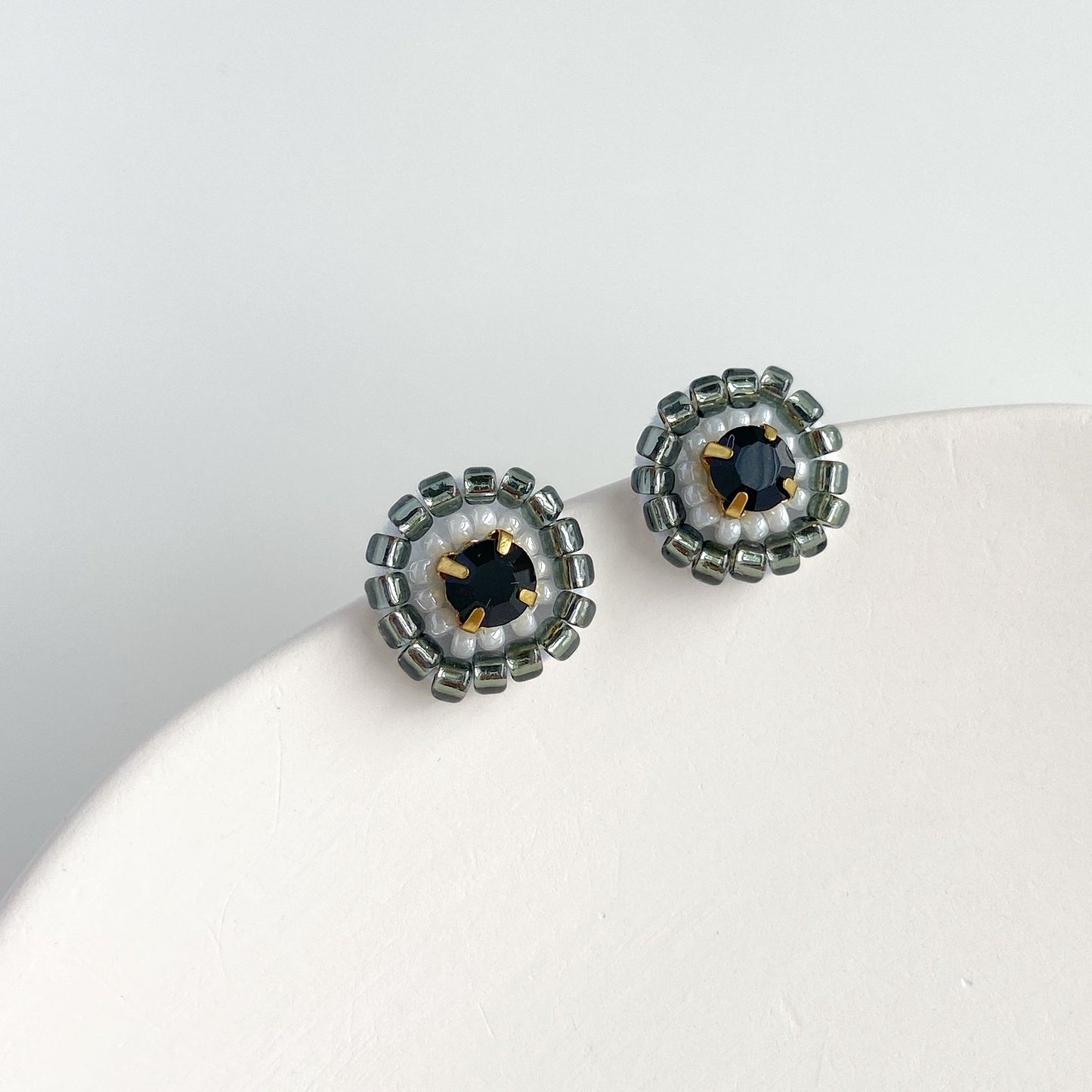IE343_Bead Embroidered Earrings