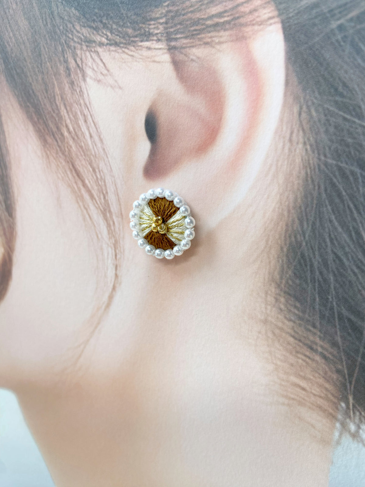 IE359_Thread & Bead Embroidered Earrings