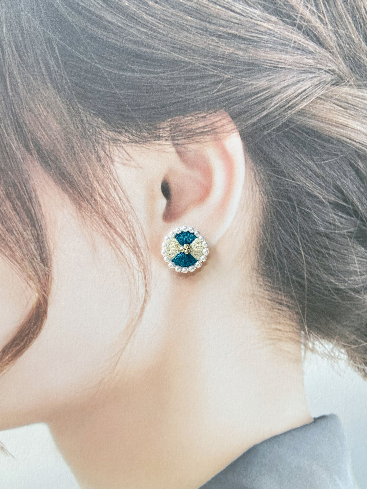 IE360_Thread & Bead Embroidered Earrings