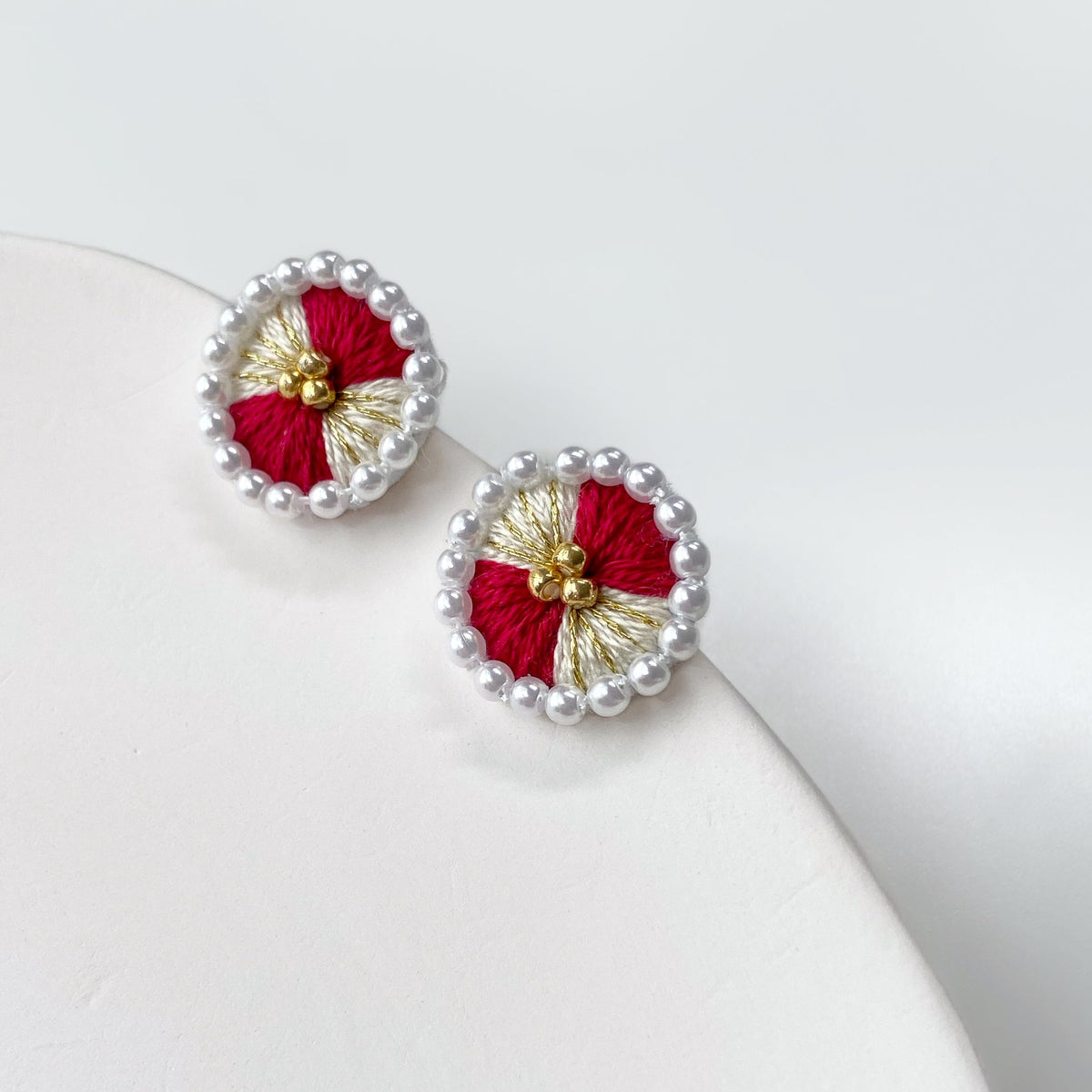 IE361_Thread & Bead Embroidered Earrings