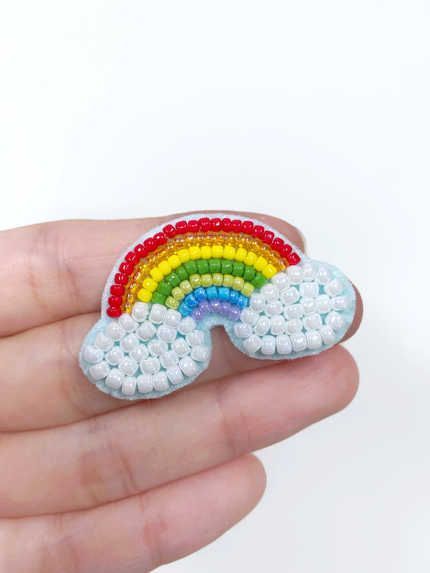 IEP005_Embroidered Brooch Pin