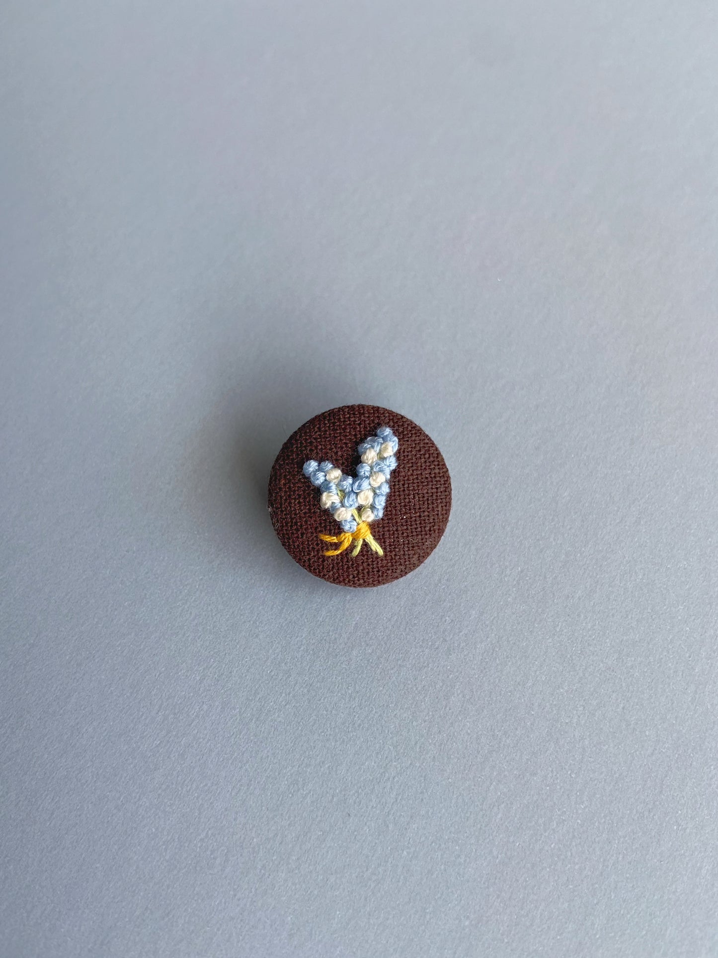IEP006_Embroidered Brooch Pin