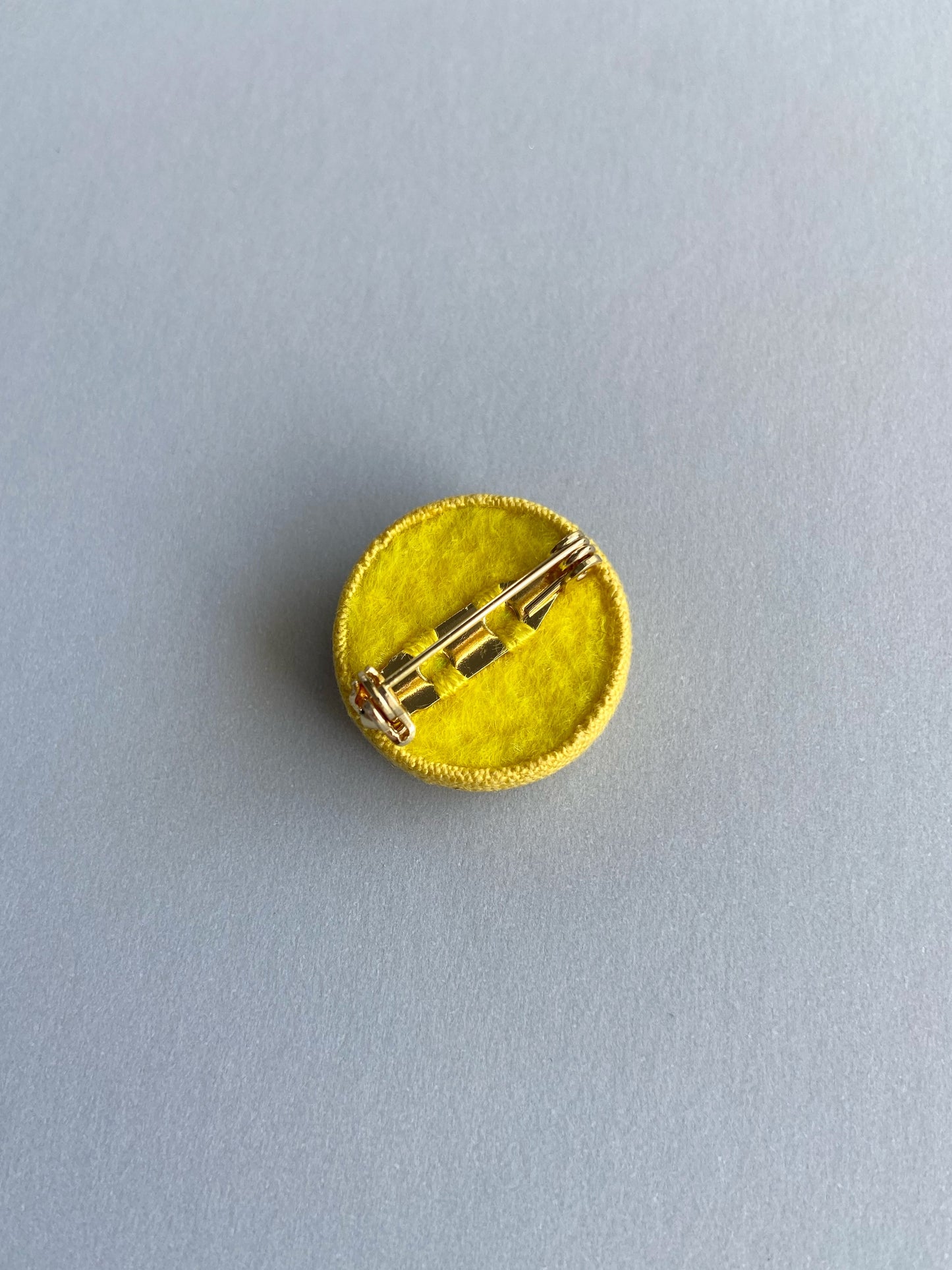 IEP007_Embroidered Brooch Pin