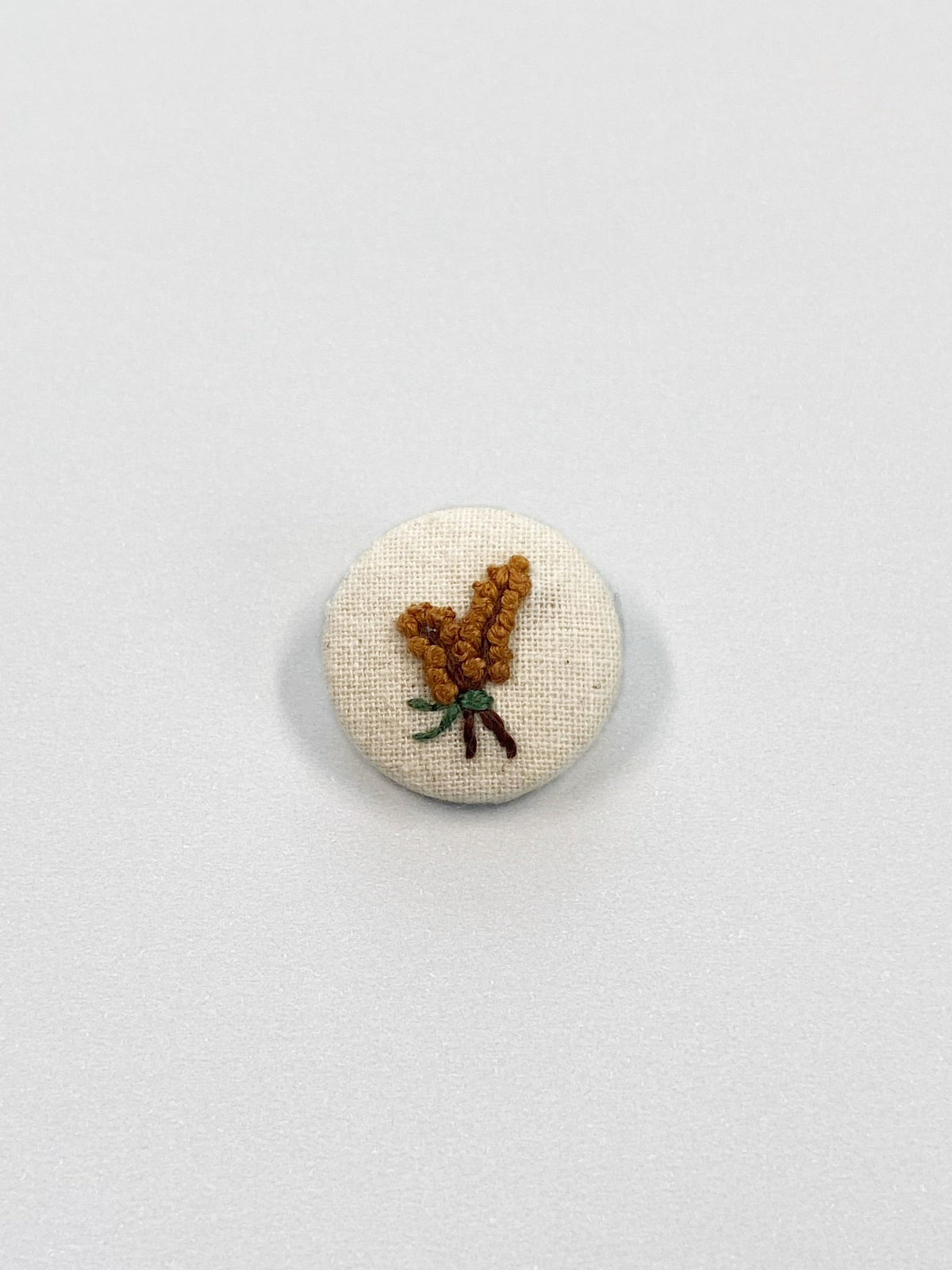 IEP010_Embroidered Brooch Pin