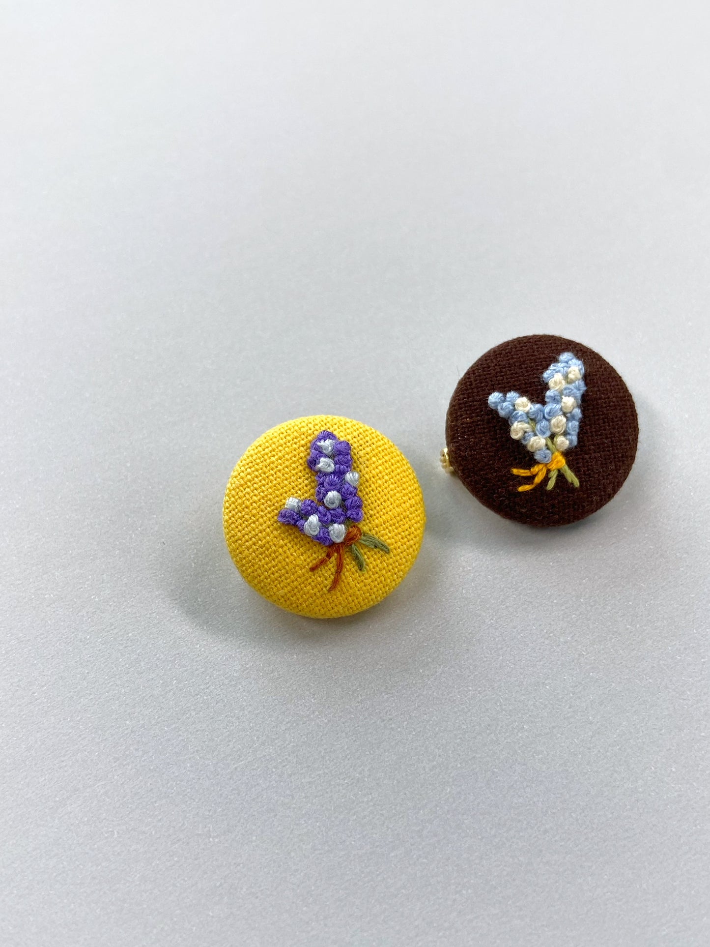 IEP007_Embroidered Brooch Pin