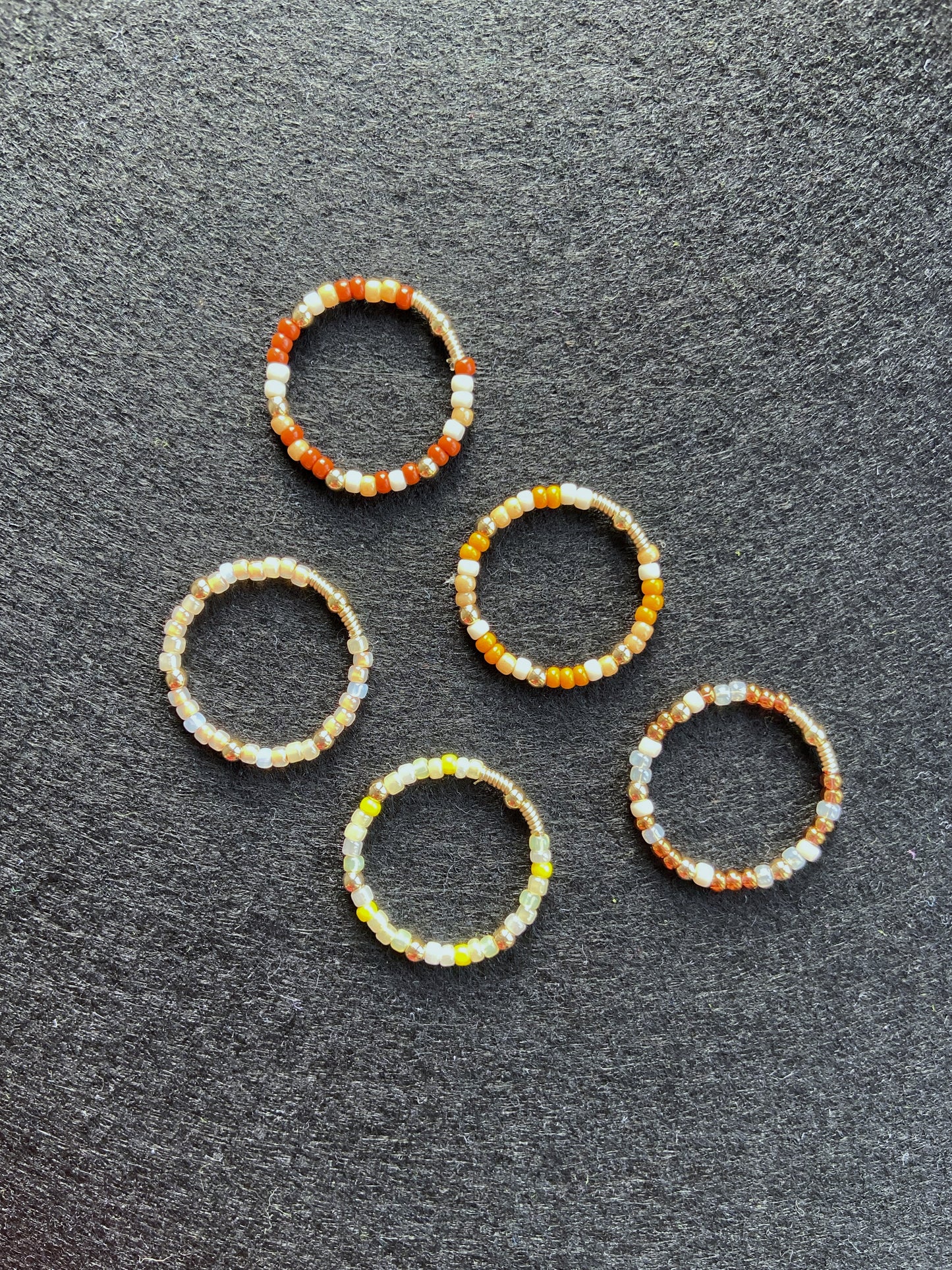 IER019_Wire Wrapped Seed Beads Ring